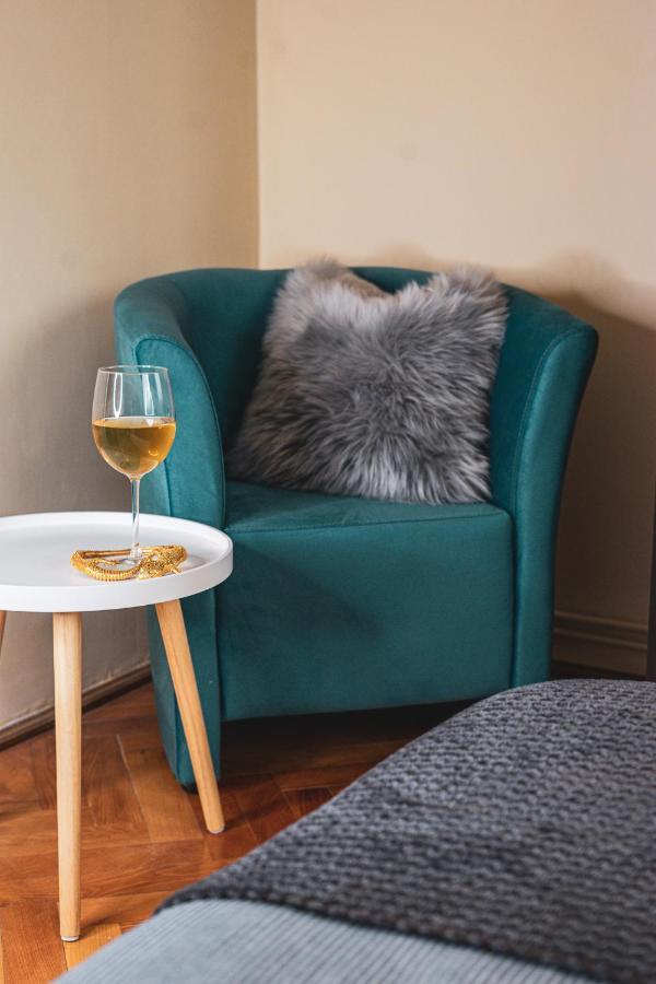 Central And Modern Apartment With Free Parking Τιμισοάρα Εξωτερικό φωτογραφία